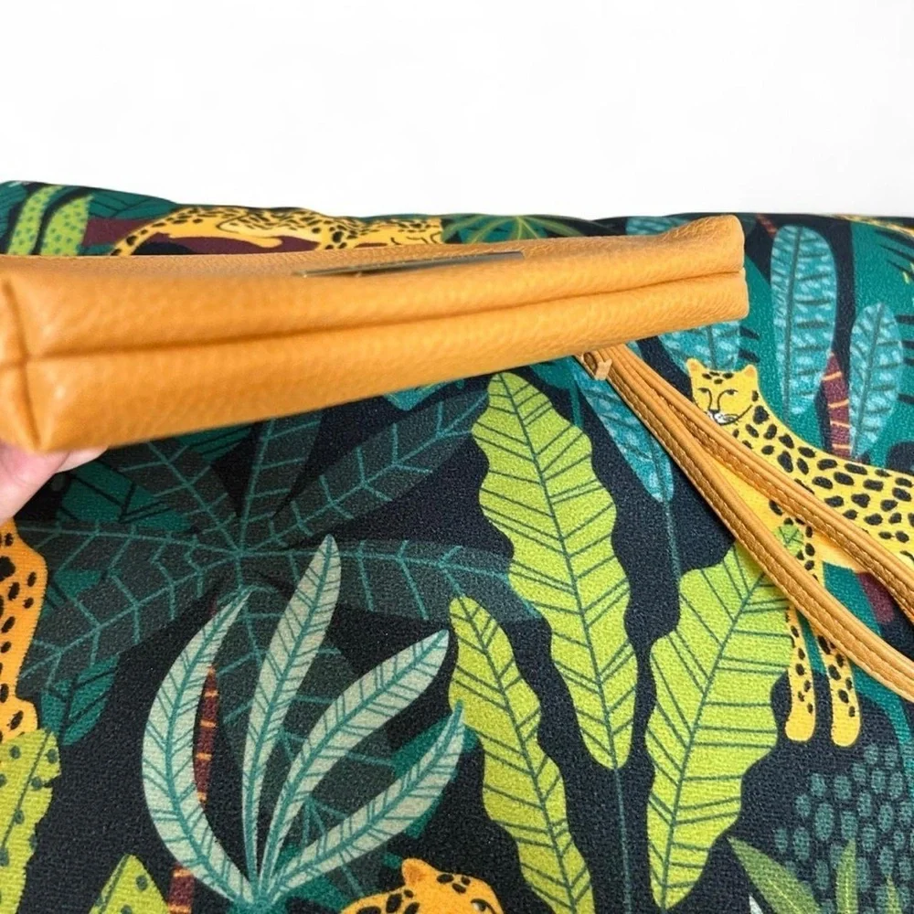 💛 Steve Madden Mustard Pebbled Leather Wristlet | Double Zipper | Bold & Chic